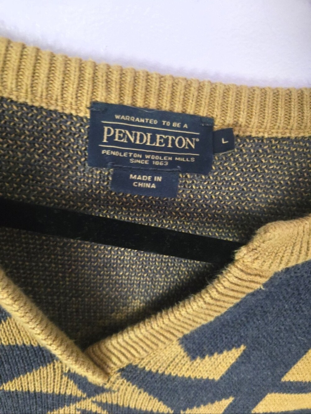 Vintage Pendleton LRG Mustard Aztec V-Neck Sweater with Multicolor Stripes - Picture 3 of 3